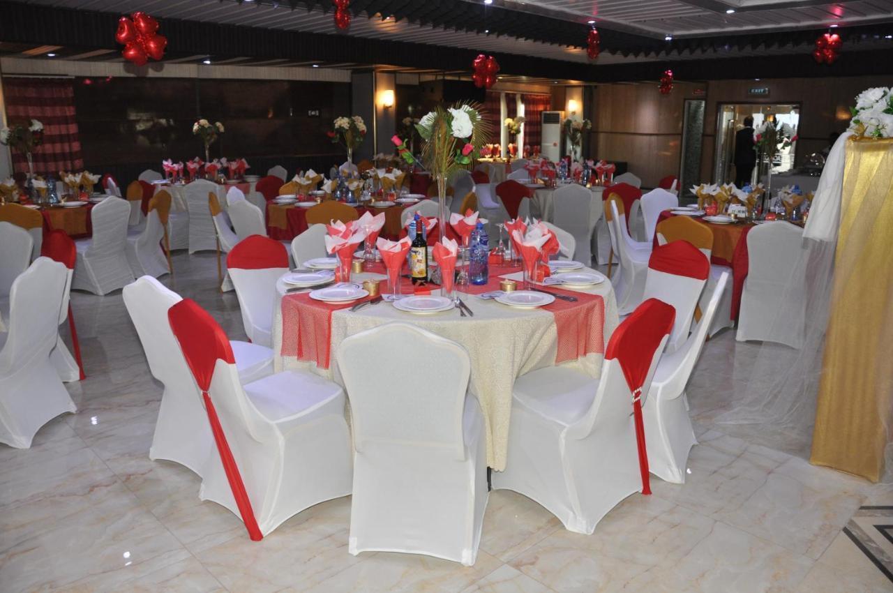 Sun Beach Hotel Cotonou Exterior photo